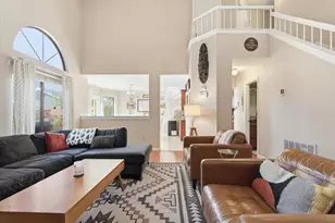 6 Eduardo Ct, Sacramento, CA 95831 - Photo 9