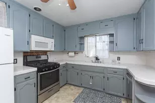 2074 W Monterey Ave, Stockton, CA 95204 - Photo 9