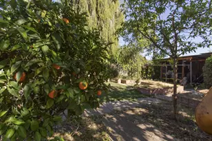 2074 W Monterey Ave, Stockton, CA 95204 - Photo 25