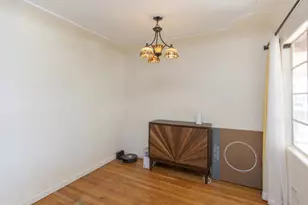 2074 W Monterey Ave, Stockton, CA 95204 - Photo 7