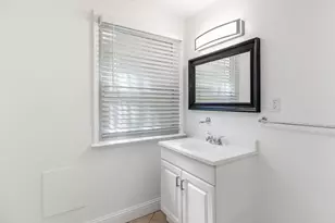 3260 V St, Sacramento, CA 95817 - Photo 11