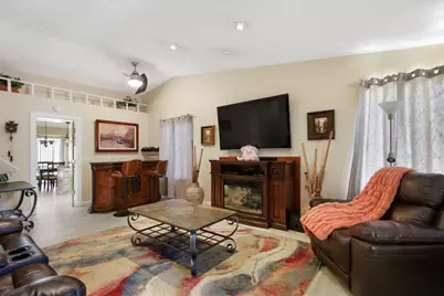 1377 Elwood Street, Woodland, CA 95776 - Photo 3