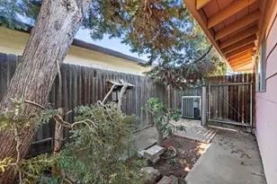 1581 Valley View Dr, Yuba City, CA 95993 - Photo 21