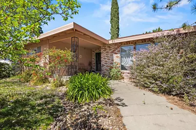 1581 Valley View Drive, Yuba City, CA 95993 - Photo 3