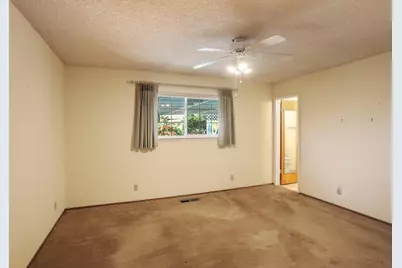 811 E C Street, Oakdale, CA 95361 - Photo 29