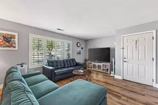 552 W 4th St, Tracy, CA 95376 - Photo 9