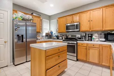 6282 Crestview Circle, Stockton, CA 95219 - Photo 9