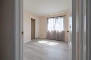 3221 Saturn Dr, Sacramento, CA 95827 - Photo 19