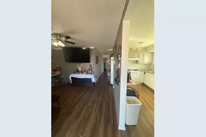 271 W Almy Avenue, Fresno, CA 93706 - Photo 3