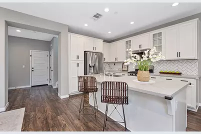 3240 Dullanty Way, Sacramento, CA 95816 - Photo 23