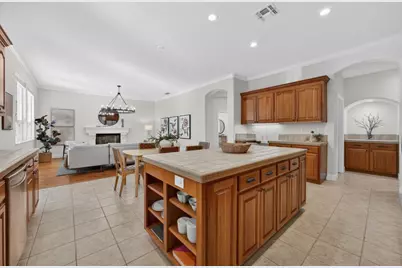 1096 Elsworth Way, Folsom, CA 95630 - Photo 11