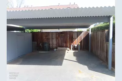 3919 Oak Villa Circle, Carmichael, CA 95608 - Photo 3