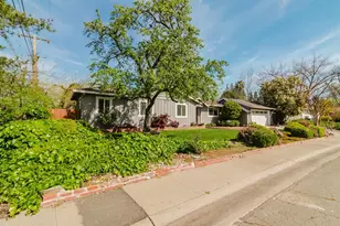 5443 Aris Way, Carmichael, CA 95608 - Photo 9