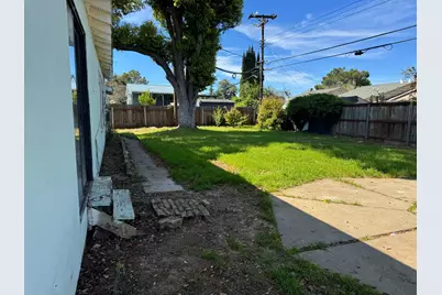 4613 B Parkway, Sacramento, CA 95823 - Photo 3