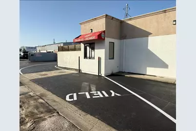 107 W Pacheco Boulevard, Los Banos, CA 93635 - Photo 7