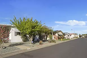 Tam O Shanter Dr, Stockton, CA 95210 - Photo 33