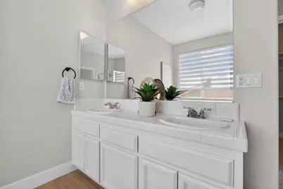 6505 Pallazzo Way, Elk Grove, CA 95757 - Photo 47