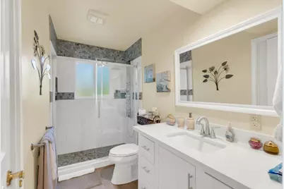 4833 Kenneth Avenue, Fair Oaks, CA 95628 - Photo 17