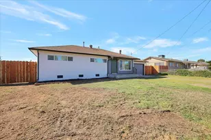 1984 16th St, Olivehurst, CA 95961 - Photo 3