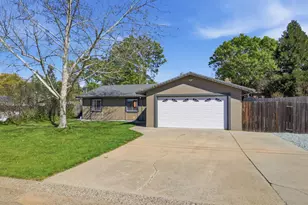 4609 Volo Mine Dr, Diamond Springs, CA 95619 - Photo 3