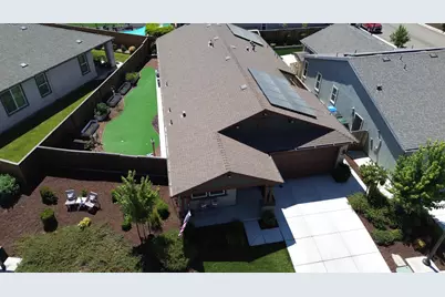 484 Pinehurst Street, Manteca, CA 95336 - Photo 1