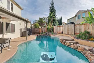 6829 Salvaterra Cir, Elk Grove, CA 95757 - Photo 57