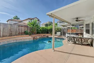 6829 Salvaterra Cir, Elk Grove, CA 95757 - Photo 47