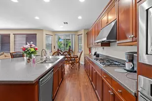 6829 Salvaterra Cir, Elk Grove, CA 95757 - Photo 19