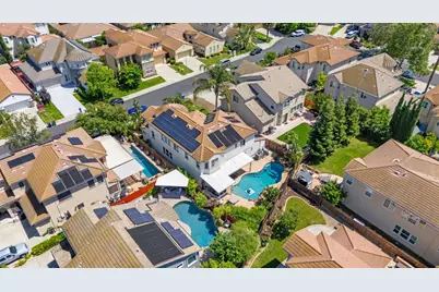 6829 Salvaterra Circle, Elk Grove, CA 95757 - Photo 53