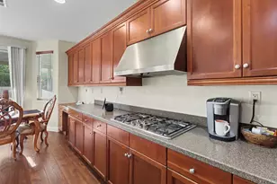 6829 Salvaterra Cir, Elk Grove, CA 95757 - Photo 15