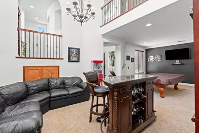 6829 Salvaterra Circle, Elk Grove, CA 95757 - Photo 11