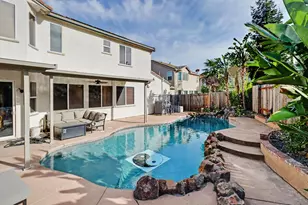 6829 Salvaterra Cir, Elk Grove, CA 95757 - Photo 43