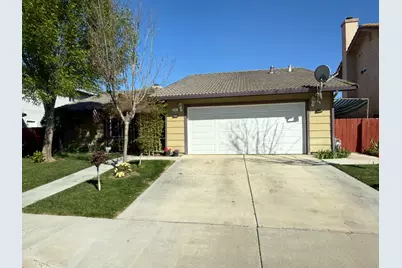 558 Cedarwood Court, Los Banos, CA 93635 - Photo 3