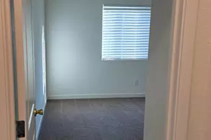 7664 Walpole Wy, Elk Grove, CA 95758 - Photo 35