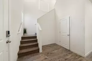 7664 Walpole Wy, Elk Grove, CA 95758 - Photo 3