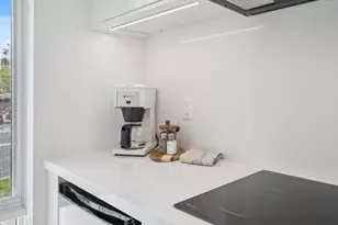 2423 Binnen Ln, Sacramento, CA 95818 - Photo 43