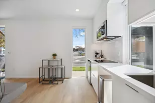 2423 Binnen Ln, Sacramento, CA 95818 - Photo 41