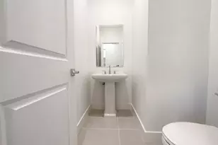 94 W San Diego Dr, Tracy, CA 95391 - Photo 33