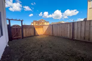 94 W San Diego Dr, Tracy, CA 95391 - Photo 41