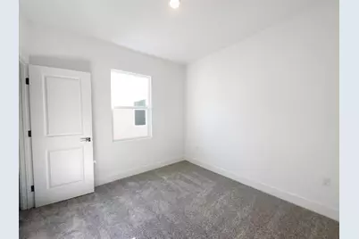 94 W San Diego Drive, Tracy, CA 95391 - Photo 13