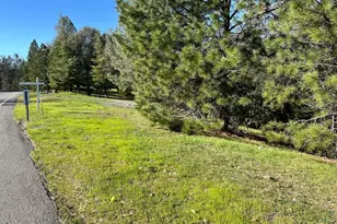 23717 Darkhorse Dr, Auburn, CA 95602 - Photo 13