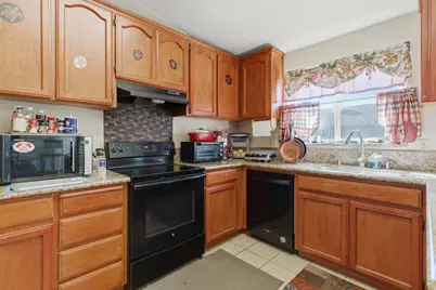 940 Allacante Drive, Ceres, CA 95307 - Photo 17