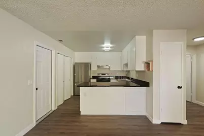 5623 Blackoak Court, Stockton, CA 95207 - Photo 9