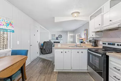 N Tully #187, Turlock, CA 95382 - Photo 9