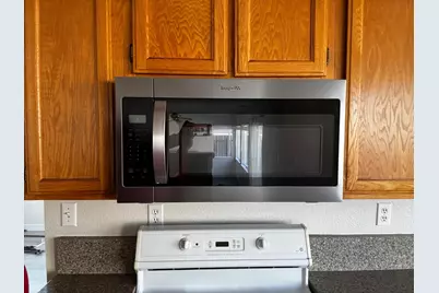 8831 Silverberry Avenue, Elk Grove, CA 95624 - Photo 7