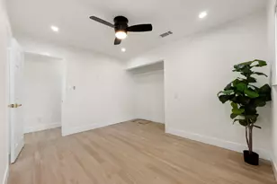 2343 S Sacramento St, Stockton, CA 95206 - Photo 17