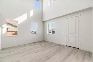 2041 Zane Way, Turlock, CA 95382 - Photo 11