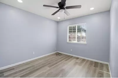 467 Calcite Avenue, Lathrop, CA 95330 - Photo 25