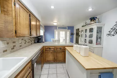 6605 Narcisco Way, Hughson, CA 95326 - Photo 19