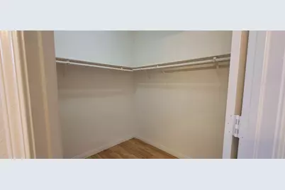 9017 Laguna Springs Way, Elk Grove, CA 95758 - Photo 17